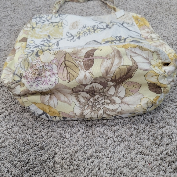 Cream & Yellow Floral Print Bag With Snap Closure - Picture 3 of 5
